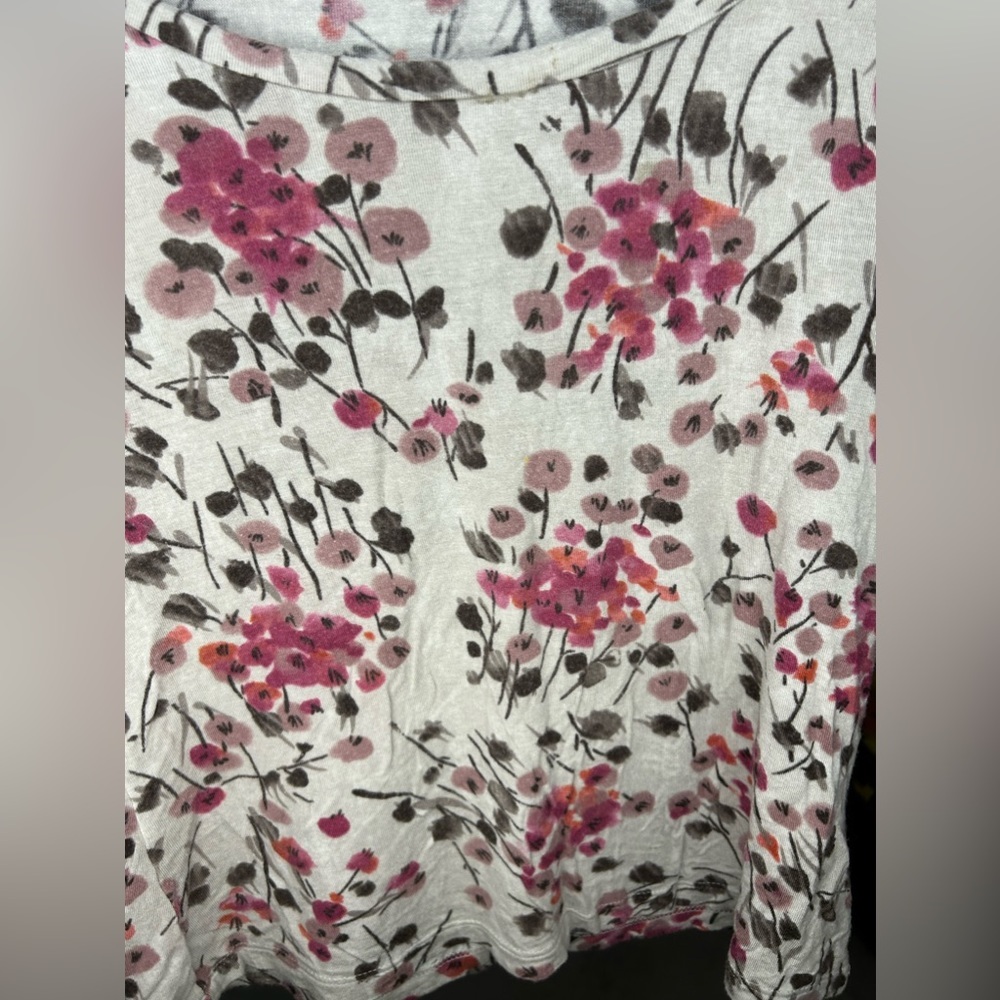 Women’s St. John White Red Designer Floral Viscose Spandex Top Size P Small - Picture 5 of 6